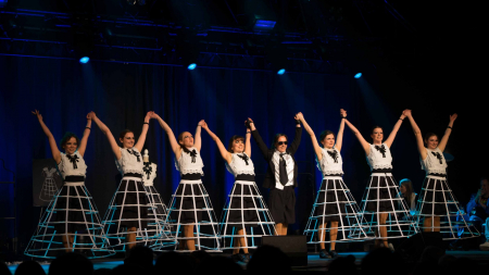 „Magic Stars“ verzaubern im „Roxy“ &hellip;